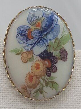 Vtg Floral Porcelain Oval Brooch With Gold-Tone Edging Hand-Painted Design 1.5"
